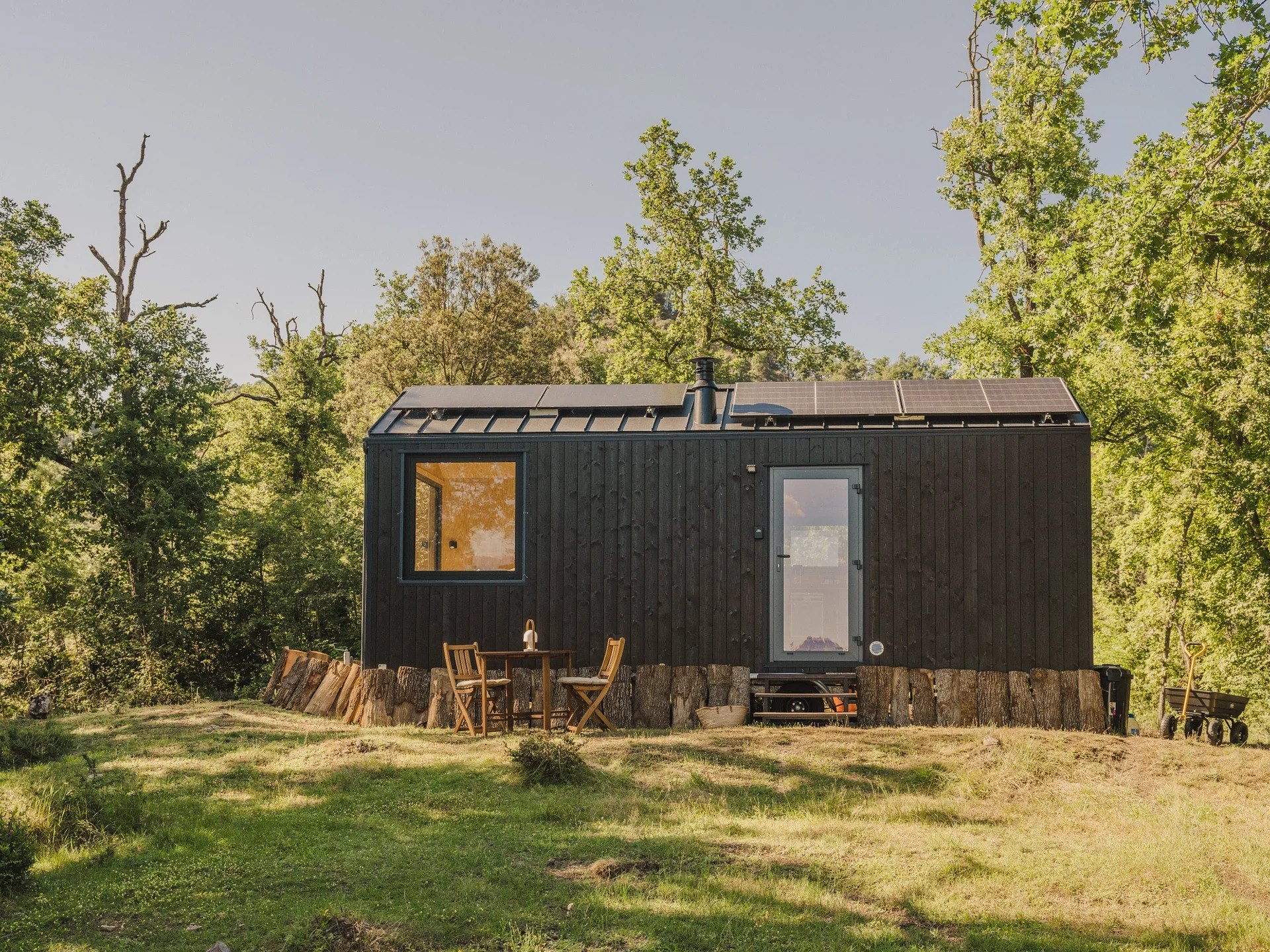 Houses we keep ready are two to four weeks from order to site. That is transport time, not build time.